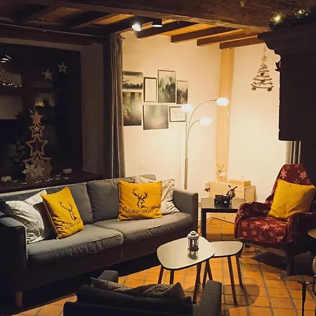 : Le Vi Colombage De Petites-tailles