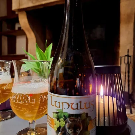 بيت للعطل : Le Vi Colombage De Petites-tailles